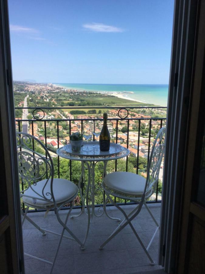 La Casa Di Torre Di Palme Hotel Marina Palmense Eksteriør billede